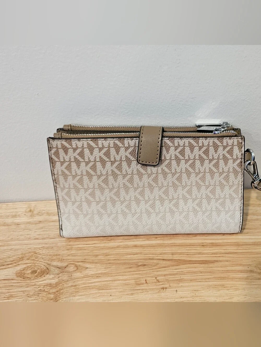 NWT Michael Kors Beige Logo Wristlet Wallet with Brown Trim
